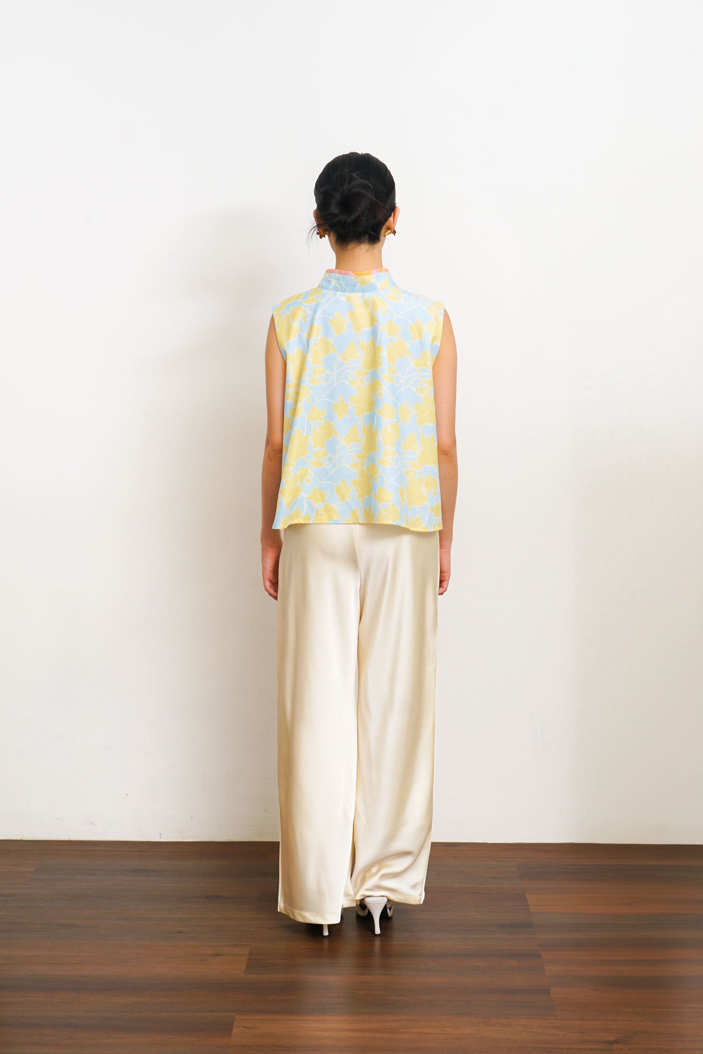 Rui Qipao Light Blue (PRE-ORDER)